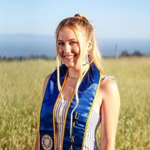 Meet your Posher, Lila